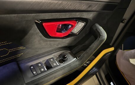 Lamborghini Urus I, 2025 год, 46 500 000 рублей, 17 фотография