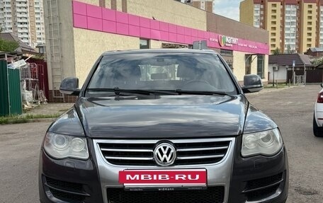 Volkswagen Touareg III, 2008 год, 1 170 000 рублей, 2 фотография