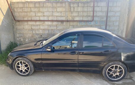 Mercedes-Benz C-Класс, 2001 год, 450 000 рублей, 2 фотография