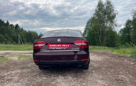 Skoda Superb III рестайлинг, 2014 год, 950 000 рублей, 8 фотография
