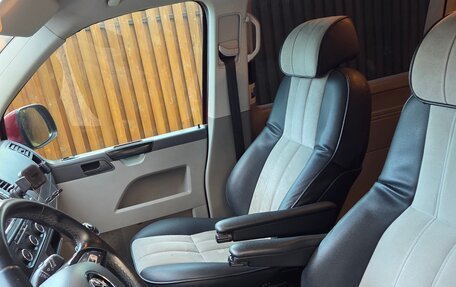 Volkswagen Caravelle T5, 2012 год, 1 900 000 рублей, 3 фотография