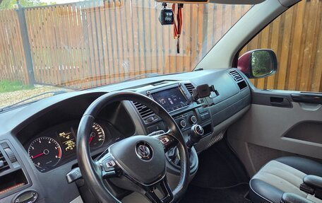 Volkswagen Caravelle T5, 2012 год, 1 900 000 рублей, 4 фотография