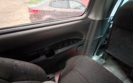 Hyundai Starex I рестайлинг, 2003 год, 1 000 000 рублей, 9 фотография