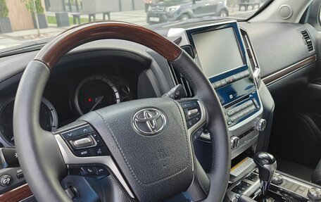 Toyota Land Cruiser 200, 2016 год, 6 000 000 рублей, 6 фотография