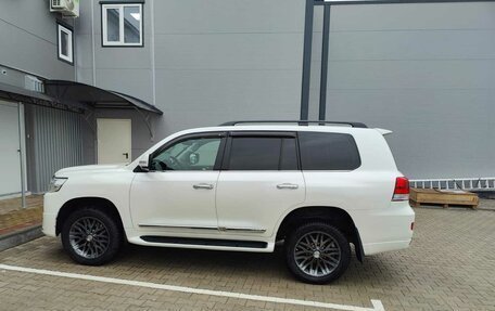 Toyota Land Cruiser 200, 2016 год, 6 000 000 рублей, 11 фотография