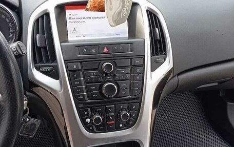 Opel Astra J, 2014 год, 800 000 рублей, 2 фотография
