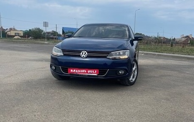 Volkswagen Jetta VI, 2013 год, 975 000 рублей, 1 фотография