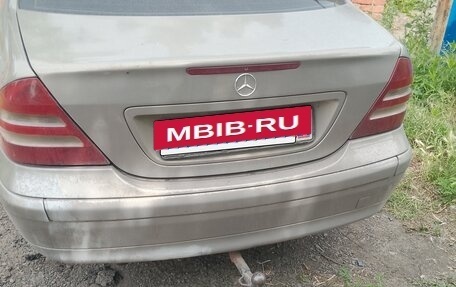 Mercedes-Benz C-Класс, 2001 год, 580 000 рублей, 2 фотография