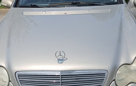 Mercedes-Benz C-Класс, 2001 год, 580 000 рублей, 3 фотография