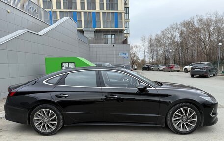 Hyundai Sonata VIII, 2019 год, 2 585 000 рублей, 4 фотография