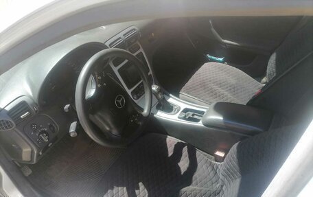 Mercedes-Benz C-Класс, 2001 год, 580 000 рублей, 4 фотография
