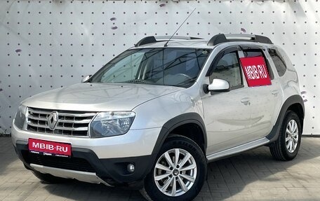 Renault Duster I рестайлинг, 2014 год, 995 000 рублей, 1 фотография