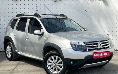 Renault Duster I рестайлинг, 2014 год, 995 000 рублей, 2 фотография