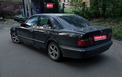 Mercedes-Benz E-Класс, 2000 год, 385 000 рублей, 1 фотография