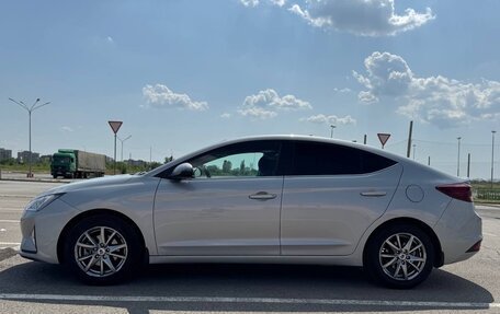 Hyundai Elantra VI рестайлинг, 2020 год, 1 650 000 рублей, 7 фотография