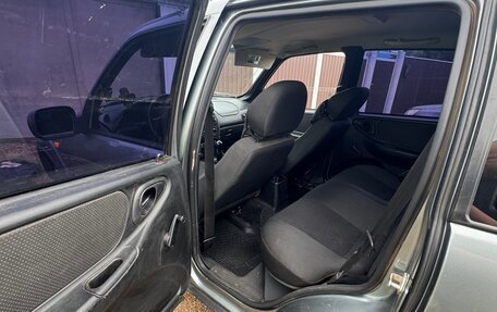 Chevrolet Niva I рестайлинг, 2010 год, 470 000 рублей, 6 фотография