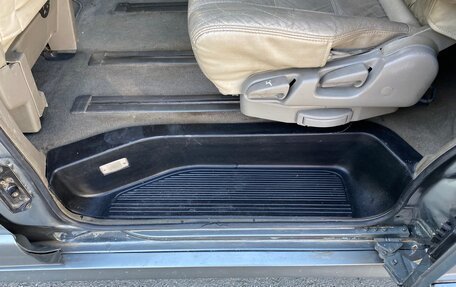Nissan Elgrand I, 2000 год, 730 000 рублей, 13 фотография