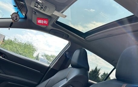 Toyota Camry, 2021 год, 3 250 000 рублей, 13 фотография