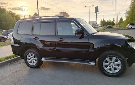 Mitsubishi Pajero IV, 2012 год, 2 150 000 рублей, 3 фотография