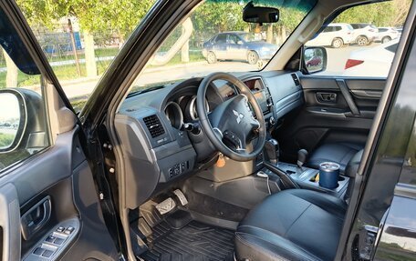 Mitsubishi Pajero IV, 2012 год, 2 150 000 рублей, 11 фотография