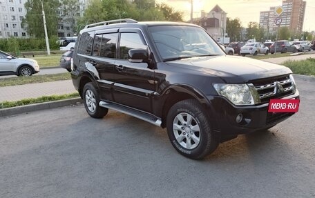 Mitsubishi Pajero IV, 2012 год, 2 150 000 рублей, 2 фотография