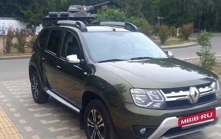 Renault Duster I рестайлинг, 2018 год, 1 499 999 рублей, 2 фотография