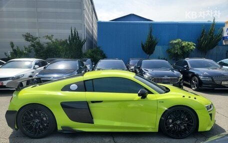 Audi R8, 2022 год, 12 800 666 рублей, 8 фотография
