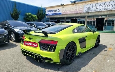 Audi R8, 2022 год, 12 800 666 рублей, 7 фотография
