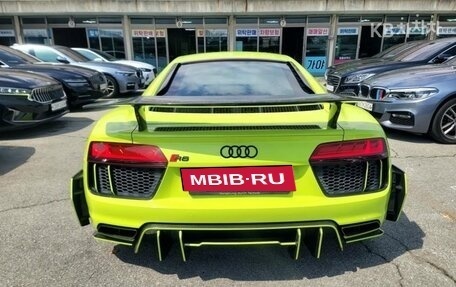 Audi R8, 2022 год, 12 800 666 рублей, 6 фотография