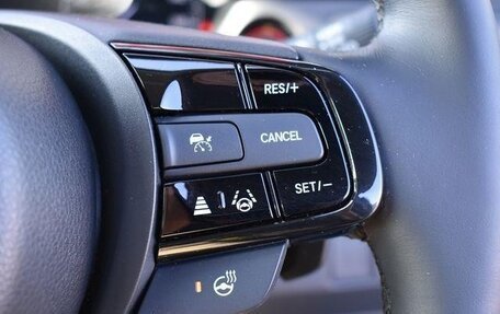Honda Vezel, 2021 год, 2 173 000 рублей, 10 фотография