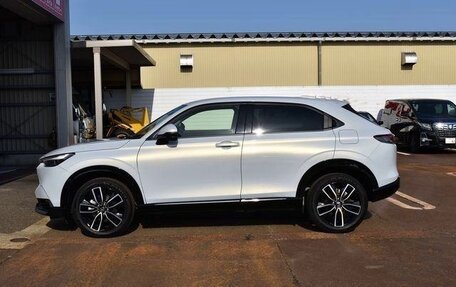 Honda Vezel, 2021 год, 2 173 000 рублей, 2 фотография