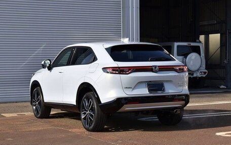 Honda Vezel, 2021 год, 2 173 000 рублей, 3 фотография