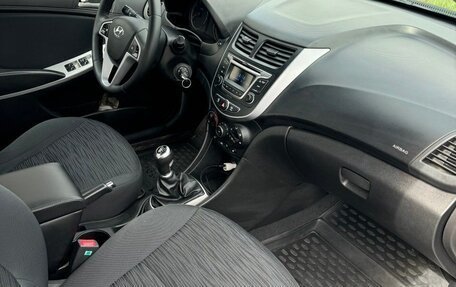 Hyundai Solaris II рестайлинг, 2014 год, 762 000 рублей, 12 фотография