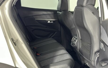 Peugeot 3008 II, 2019 год, 1 990 000 рублей, 17 фотография