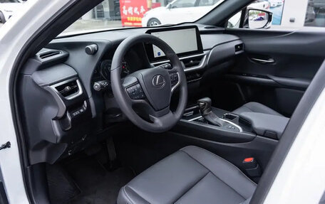 Lexus UX I, 2022 год, 2 390 099 рублей, 9 фотография