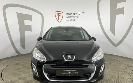 Peugeot 308 II, 2013 год, 689 000 рублей, 2 фотография
