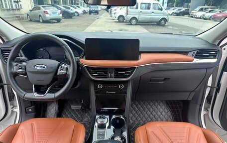 Ford Escape, 2021 год, 1 860 548 рублей, 7 фотография