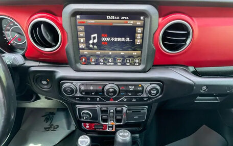 Jeep Wrangler, 2021 год, 4 130 099 рублей, 13 фотография