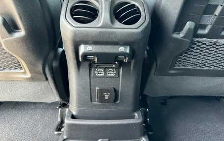 Jeep Wrangler, 2021 год, 4 130 099 рублей, 19 фотография