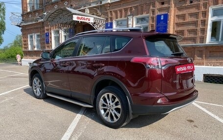 Toyota RAV4, 2016 год, 2 450 000 рублей, 3 фотография