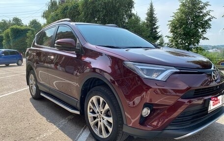 Toyota RAV4, 2016 год, 2 450 000 рублей, 5 фотография