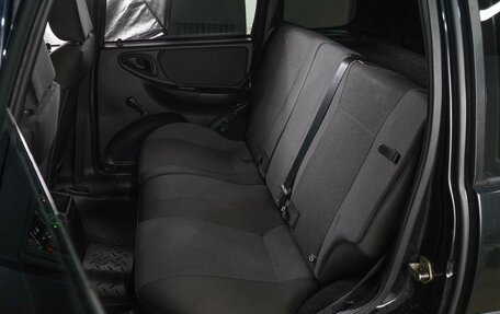 Chevrolet Niva I рестайлинг, 2018 год, 819 000 рублей, 9 фотография