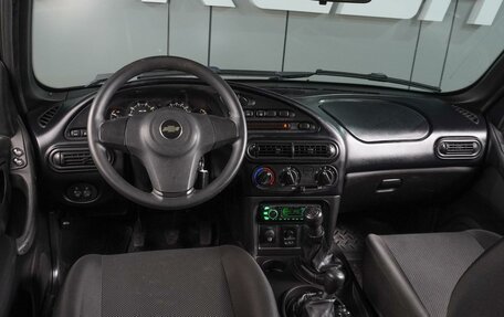 Chevrolet Niva I рестайлинг, 2018 год, 819 000 рублей, 6 фотография
