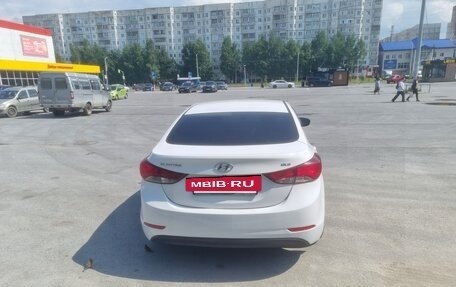 Hyundai Elantra V, 2014 год, 1 250 000 рублей, 2 фотография