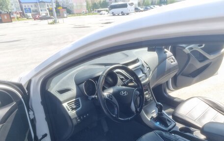 Hyundai Elantra V, 2014 год, 1 250 000 рублей, 10 фотография
