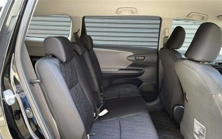 Toyota Wish II, 2016 год, 1 148 000 рублей, 19 фотография