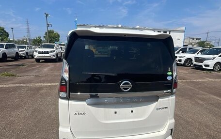 Nissan Serena IV, 2019 год, 1 370 100 рублей, 4 фотография