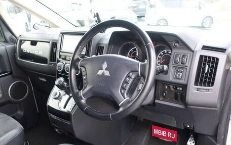 Mitsubishi Delica D:5 I, 2018 год, 2 135 000 рублей, 11 фотография