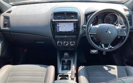 Mitsubishi RVR III рестайлинг, 2022 год, 1 650 100 рублей, 14 фотография