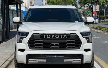 Toyota Sequoia, 2023 год, 12 250 000 рублей, 1 фотография